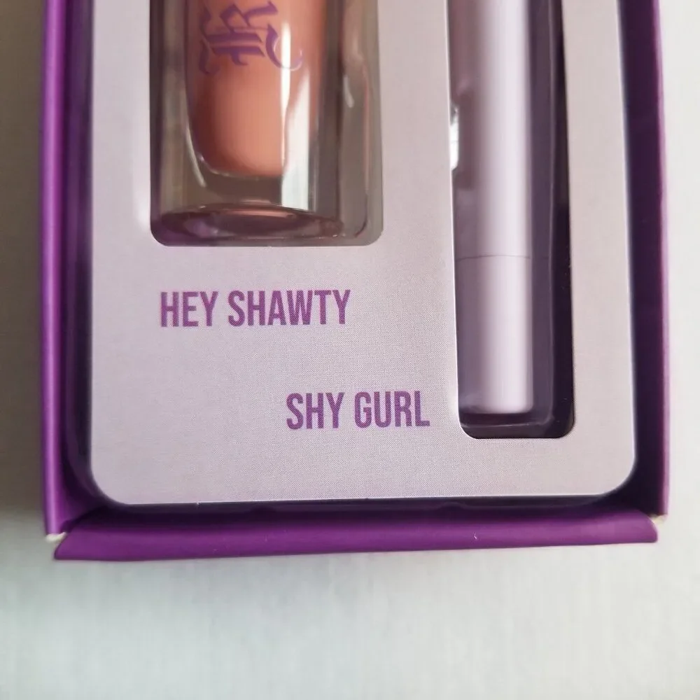 Beauty Creations - Baby Girl Lip Duo in Kiss N Tell: Shy Girl (Deep-brown Line)